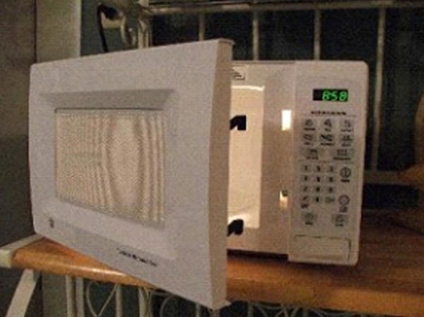 Appliance Microwave
